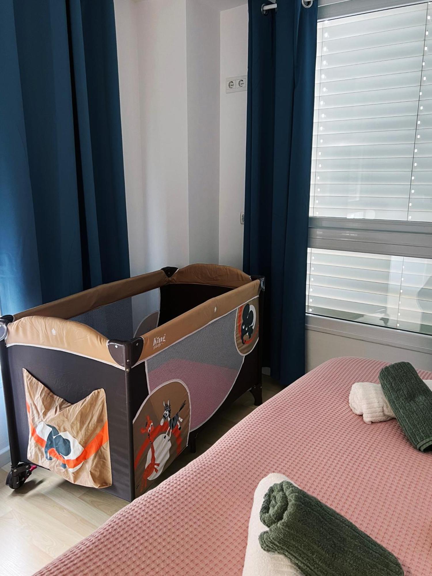 Centrico Apartamento Y Parking A 200M De La Playa Palamos Luaran gambar